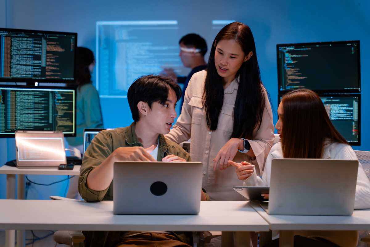 7 Resume Strategies for Transitioning Into Nonprofit Leadership Roles